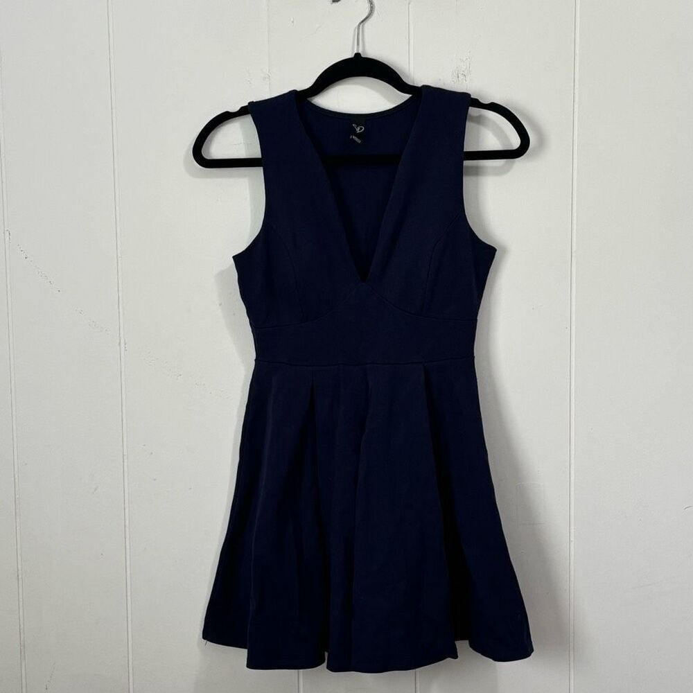 Windsor Navy Blue Deep V Skater dress Medium‎